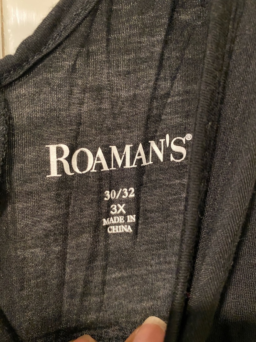 Roamans size 3X(30/32) top good condition - Picture 2 of 3